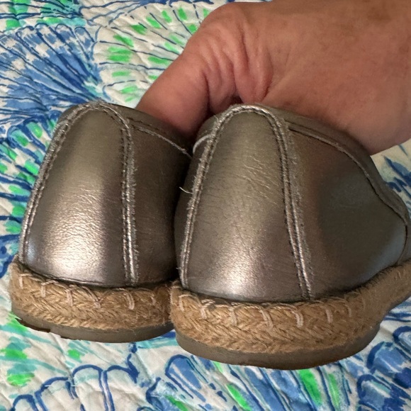 Charleston Shoe Company Dunes pewter espadrille. Leather, like new. Size 7 - Picture 5 of 6